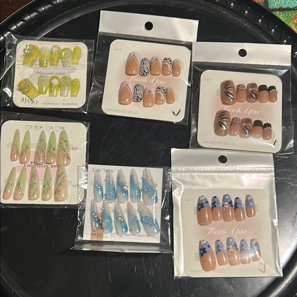 Stylish Press-On Nail Set in Multiple  autumn bundle